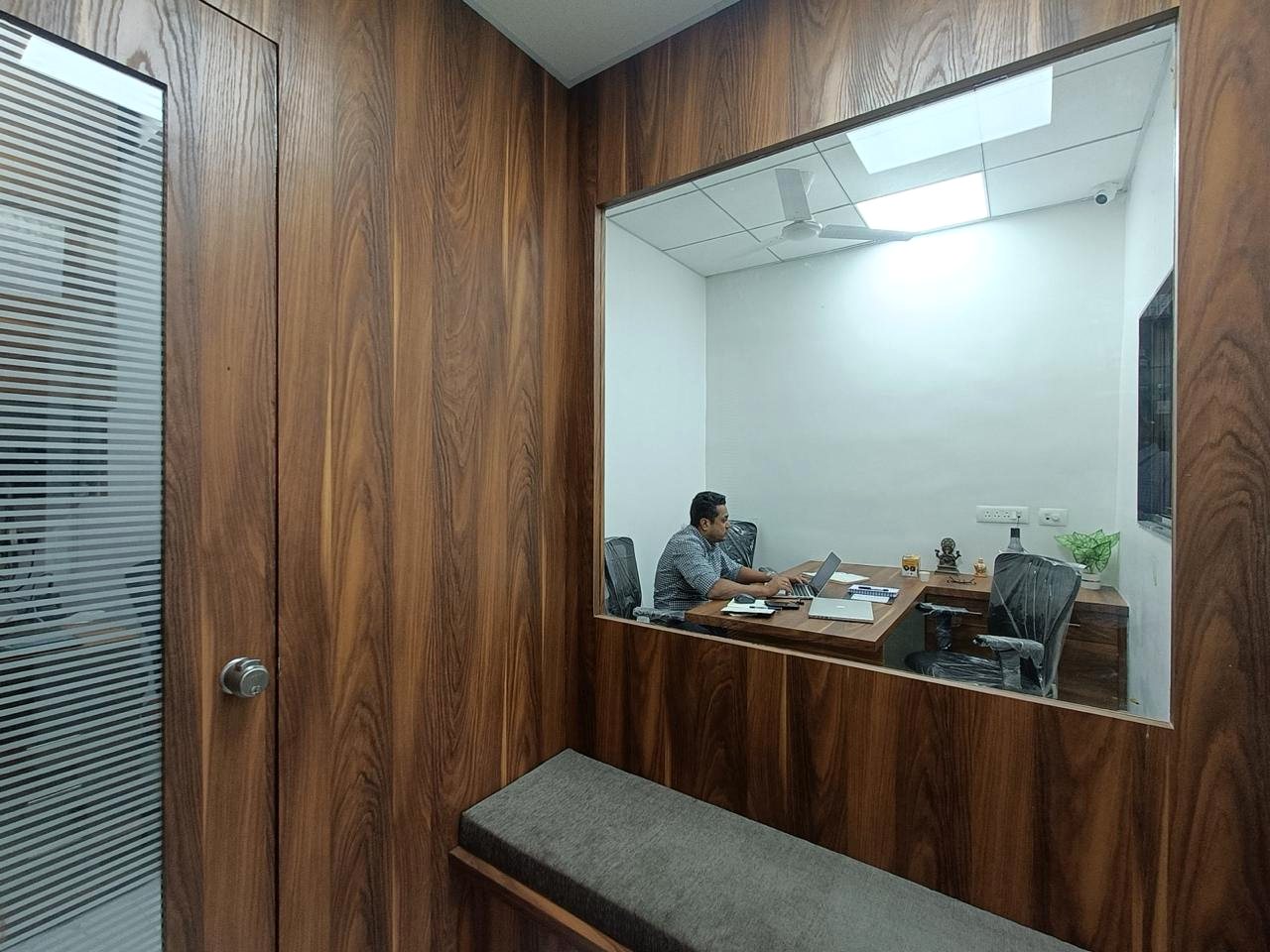Yash Computers office interior
